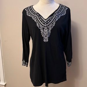 3 FOR $40 - Karen Scott long sleeve top